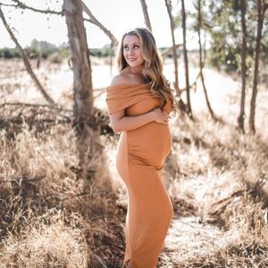 Meet your Posher, Tia